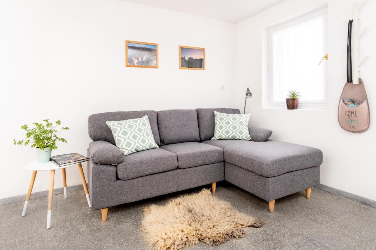 Apartament Menta Porta Zengővárkony Zewnętrze zdjęcie